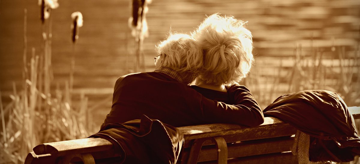 Elderly Couple cropped Mabel Amber Pixabay.jpg