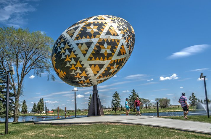 Vegreville Pysanka Wallace Bentt unsplash.com